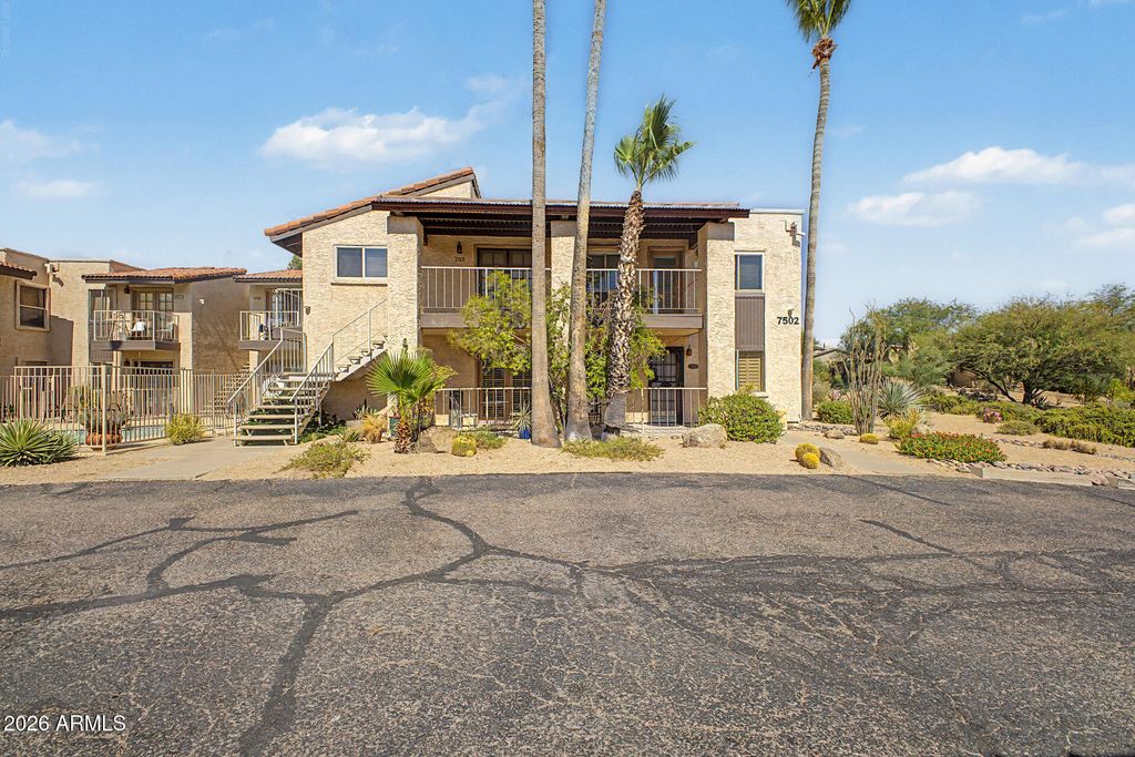 7502 E CAREFREE Drive 201, Carefree, AZ 85377 — exterior