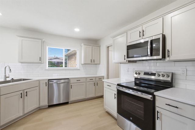 5633 Truitt Street, The Colony, TX 75056