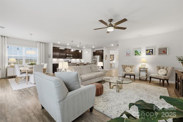 352 Picasso Trail, Mount Holly, NC 28120