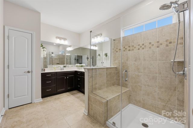 352 Picasso Trail, Mount Holly, NC 28120