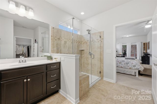 352 Picasso Trail, Mount Holly, NC 28120