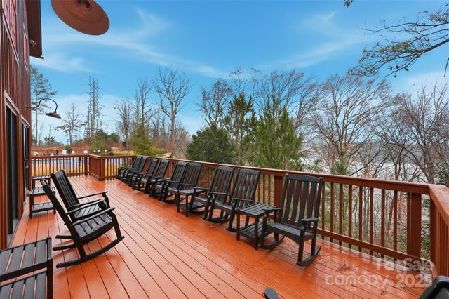 352 Picasso Trail, Mount Holly, NC 28120