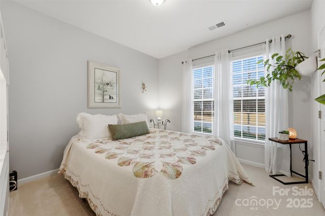 352 Picasso Trail, Mount Holly, NC 28120