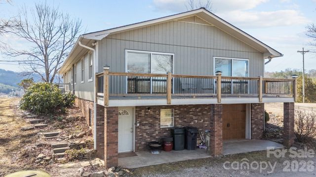 774 Belleview Road, Franklin, NC 28734