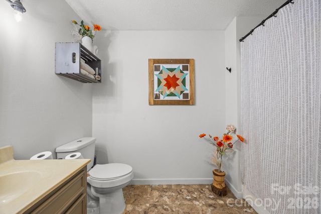 774 Belleview Road, Franklin, NC 28734