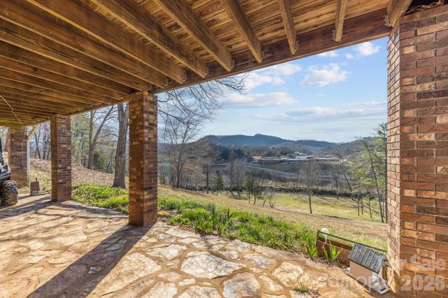 774 Belleview Road, Franklin, NC 28734