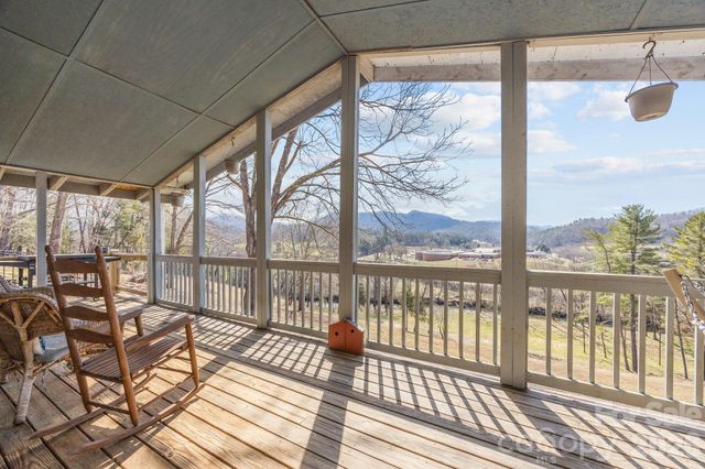 774 Belleview Road, Franklin, NC 28734