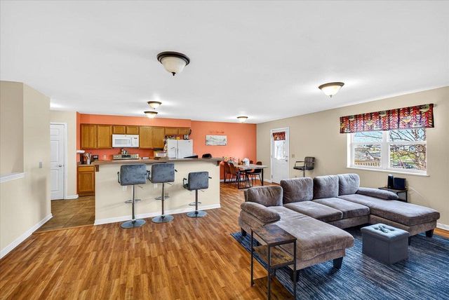 1818 Fjord Pass, Mount Horeb, WI 53572