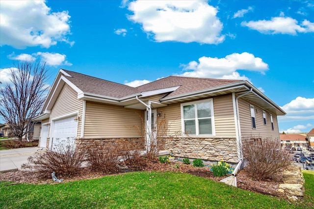 1818 Fjord Pass, Mount Horeb, WI 53572
