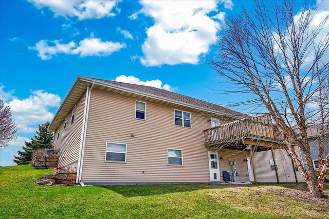 1818 Fjord Pass, Mount Horeb, WI 53572