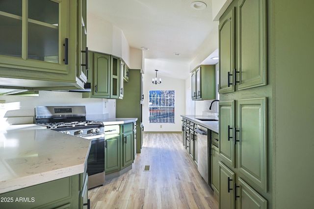 5131 E BRISTLECONE Lane, Hereford, AZ 85615