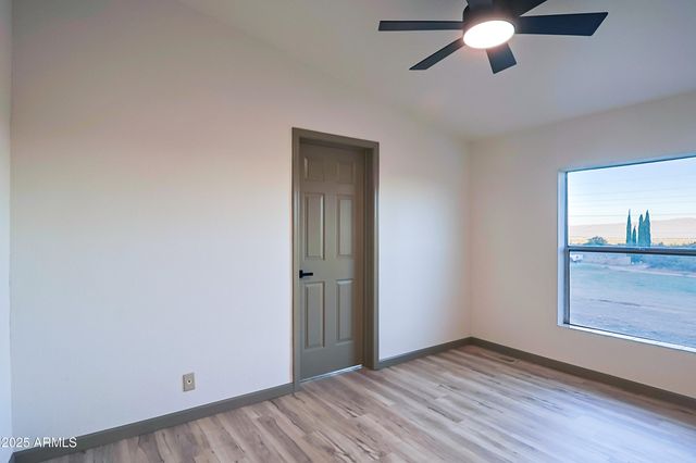 5131 E BRISTLECONE Lane, Hereford, AZ 85615