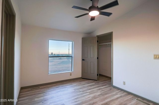 5131 E BRISTLECONE Lane, Hereford, AZ 85615