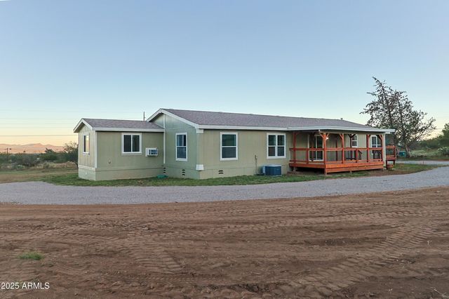 5131 E BRISTLECONE Lane, Hereford, AZ 85615