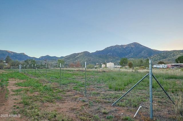 5131 E BRISTLECONE Lane, Hereford, AZ 85615