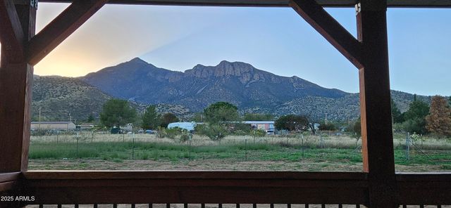 5131 E BRISTLECONE Lane, Hereford, AZ 85615