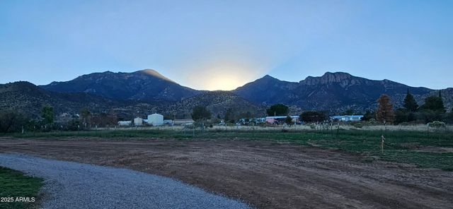 5131 E BRISTLECONE Lane, Hereford, AZ 85615