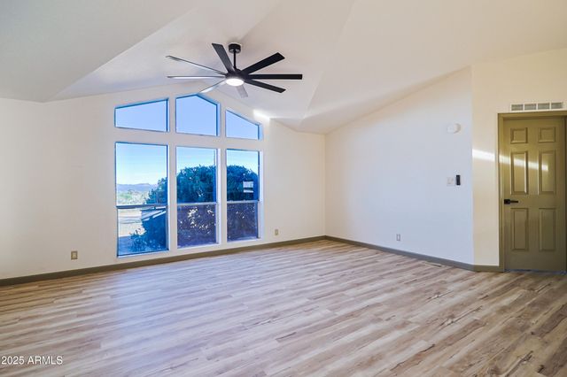 5131 E BRISTLECONE Lane, Hereford, AZ 85615