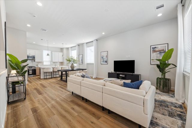 1804 Elysian Street, Houston, TX 77026