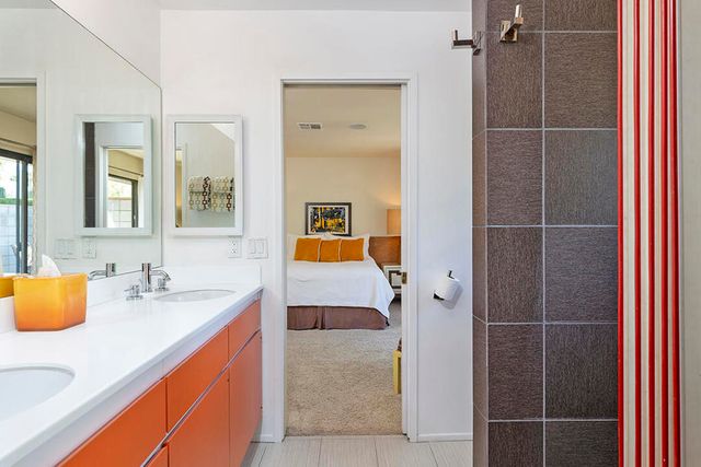 2030 S Joshua Tree Place, Palm Springs, CA 92264