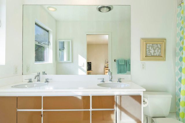 2030 S Joshua Tree Place, Palm Springs, CA 92264