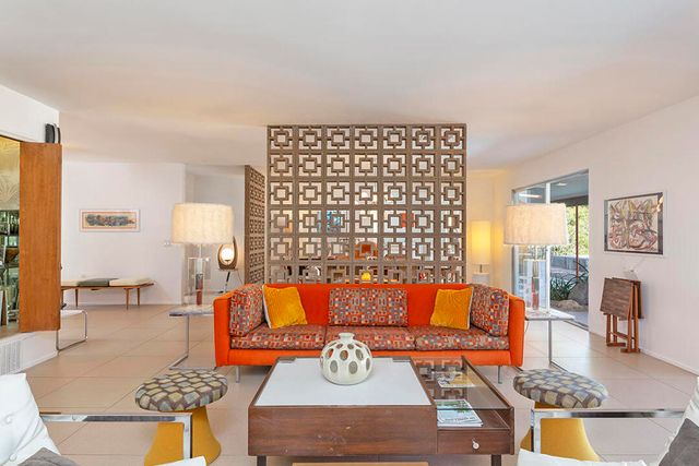 2030 S Joshua Tree Place, Palm Springs, CA 92264