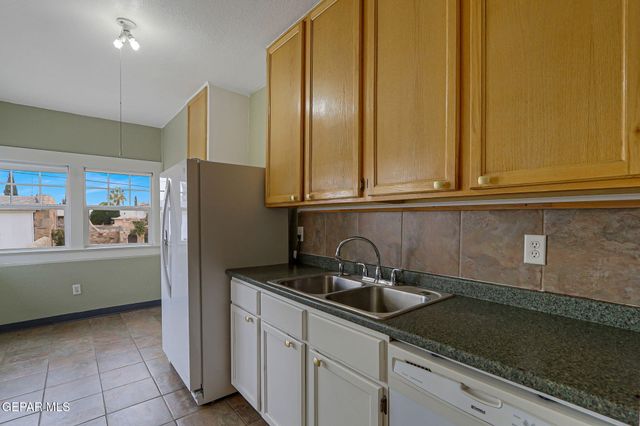 4308 OXFORD Avenue, El Paso, TX 79903