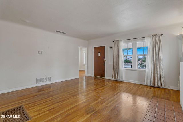 4308 OXFORD Avenue, El Paso, TX 79903