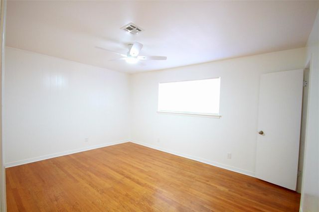 402 Alice Lane, Deer Park, TX 77536