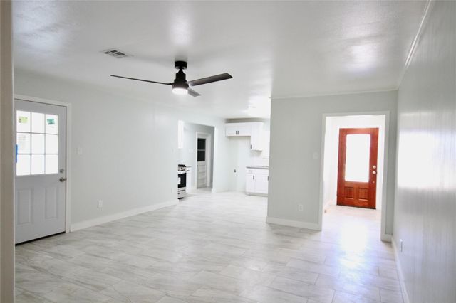 402 Alice Lane, Deer Park, TX 77536