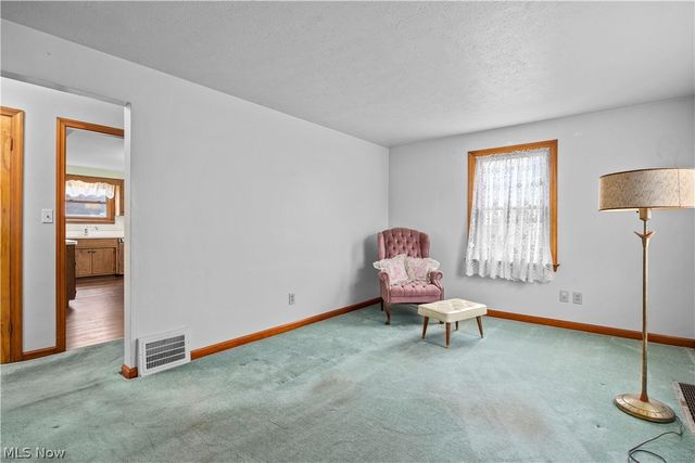 137 Lafayette Street, Elyria, OH 44035