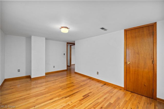 137 Lafayette Street, Elyria, OH 44035