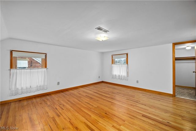 137 Lafayette Street, Elyria, OH 44035