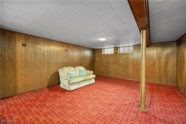 137 Lafayette Street, Elyria, OH 44035