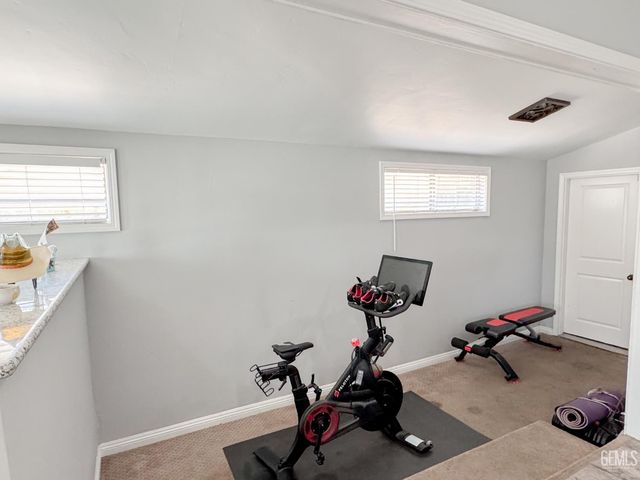 1704 Anita Lane, Bakersfield, CA 93304