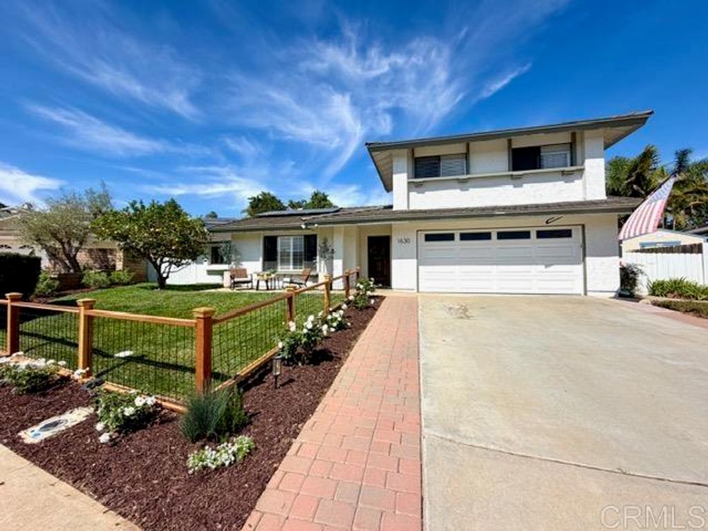 1630 James Dr, Carlsbad, CA 92008