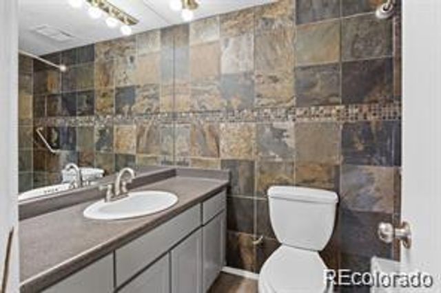 1888 S Jackson Street 1107, Denver, CO 80210