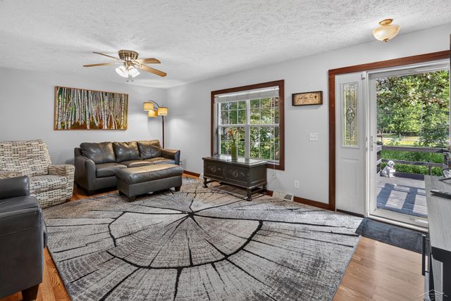 340 Richards Road, Bay City, MI 48706