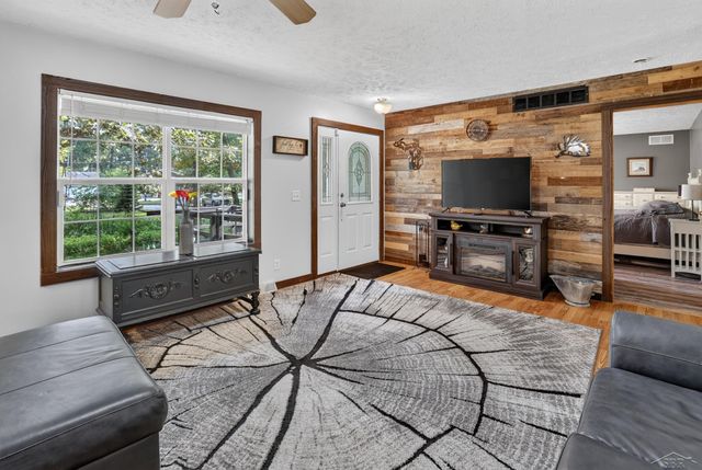 340 Richards Road, Bay City, MI 48706