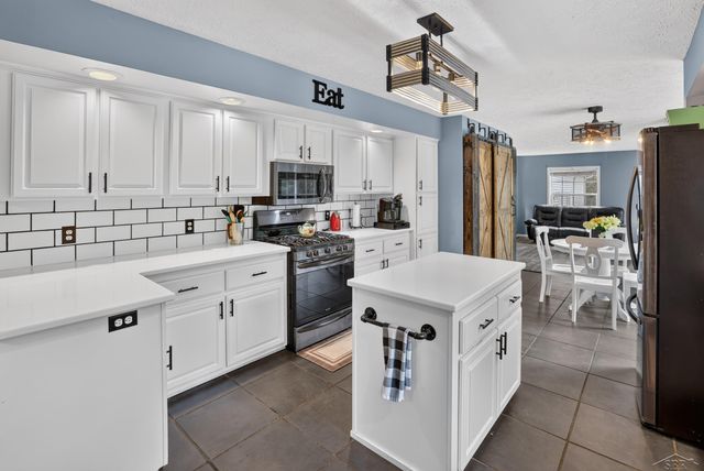 340 Richards Road, Bay City, MI 48706