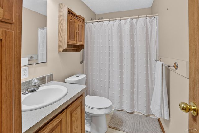 340 Richards Road, Bay City, MI 48706