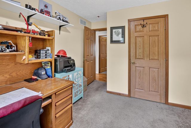 340 Richards Road, Bay City, MI 48706