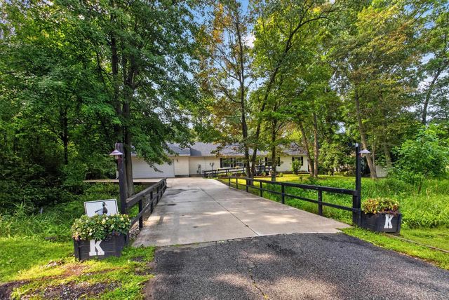 340 Richards Road, Bay City, MI 48706