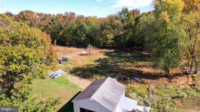 8 SHINNEY LN, Trenton, NJ 08648