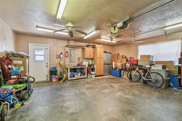 1071 LEXINGTON COURT, Largo, FL 33771