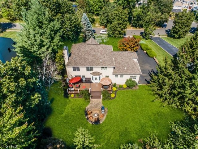 4 Mcmanus Dr, Bridgewater Twp., NJ 08807