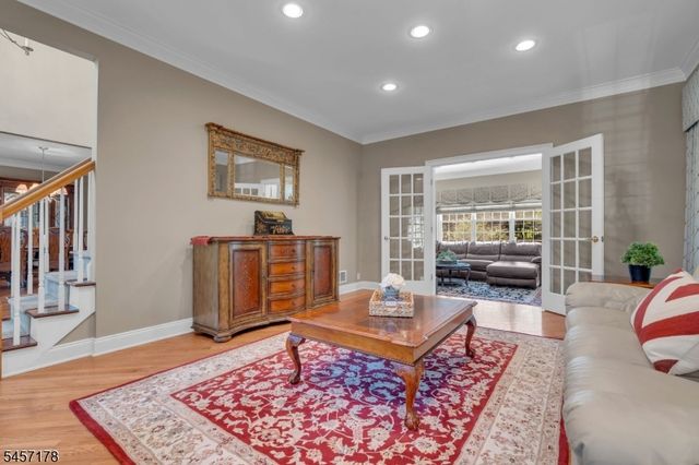4 Mcmanus Dr, Bridgewater Twp., NJ 08807