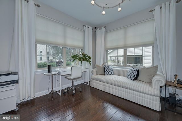 20 GENOVA DR, West Berlin, NJ 08091