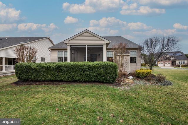 20 GENOVA DR, West Berlin, NJ 08091