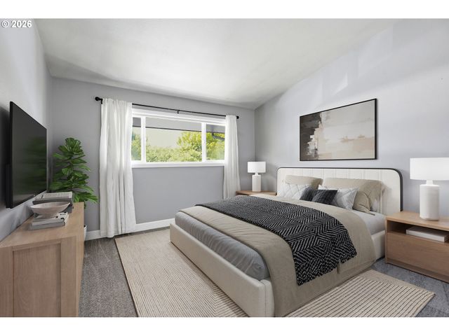 10090 Sw BEAVERTON HILLSDALE Hwy 13, Beaverton, OR 97005